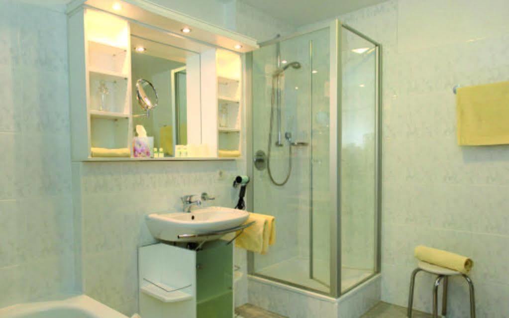 Appartment Hotel Victoria Bad Füssing Esterno foto